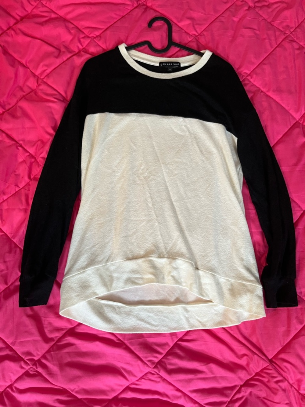 Gibson Black & White Colorblock Long Sleeve Tee